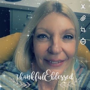 Meet your Posher, Rhonda